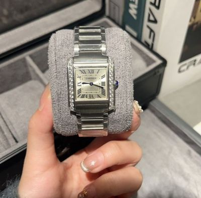 Cartier Tank Francaise Quartz Movement 316L Steel 30.5*36.7/27*32/21.2*25.7MM Grey Watch